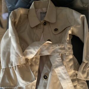 Tahari Beige Outerwear